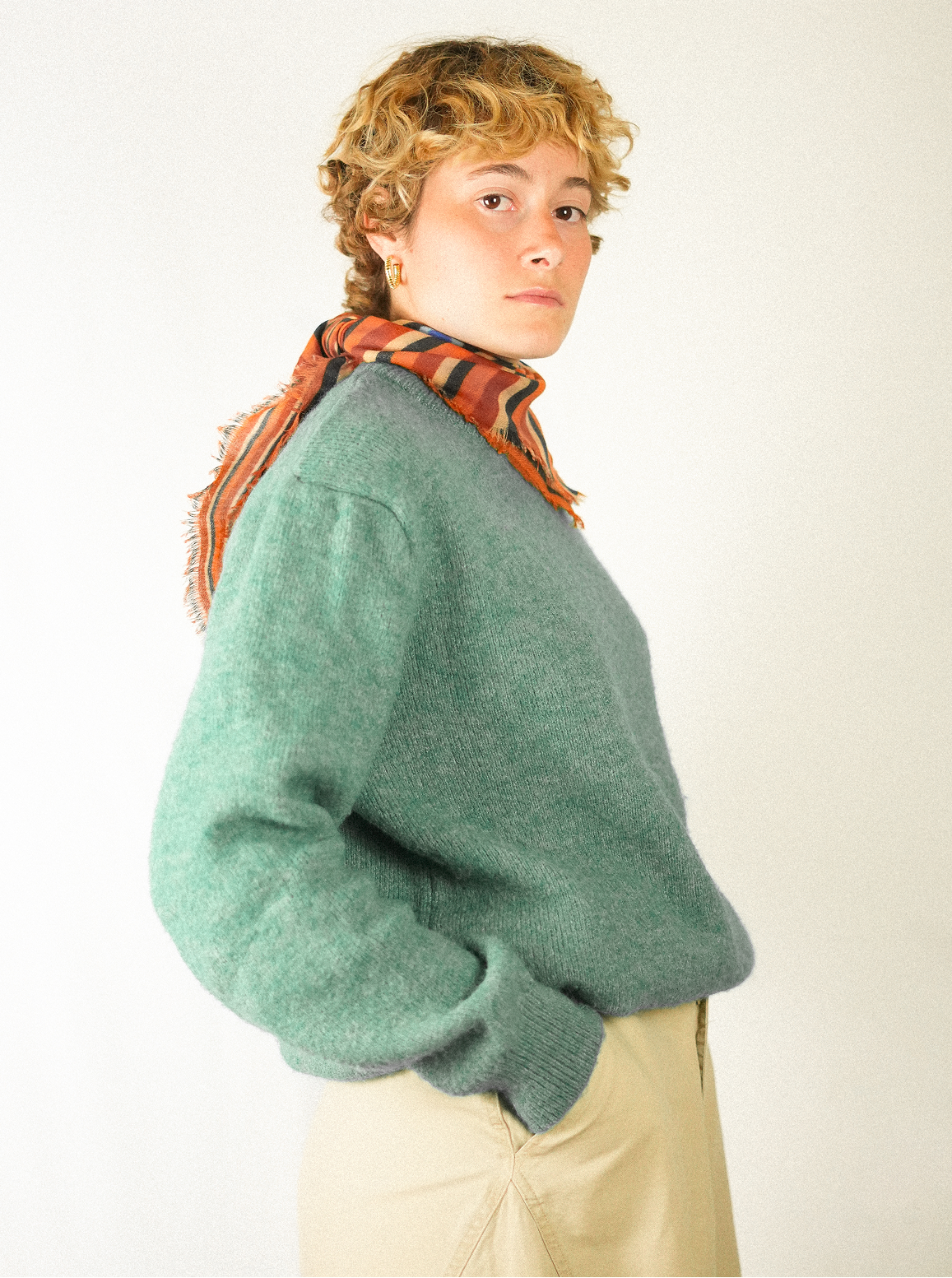 Date Romantico Mustard